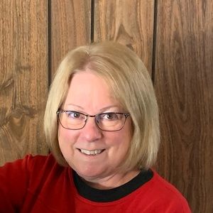 Meet your Posher, Linda